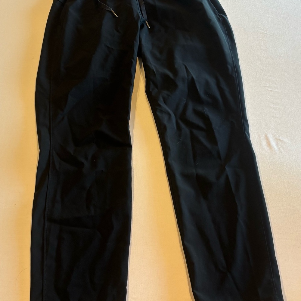 Lululemon Stretch Woven Straight Leg Pants Black Women’s Size 4 Elastic Waist